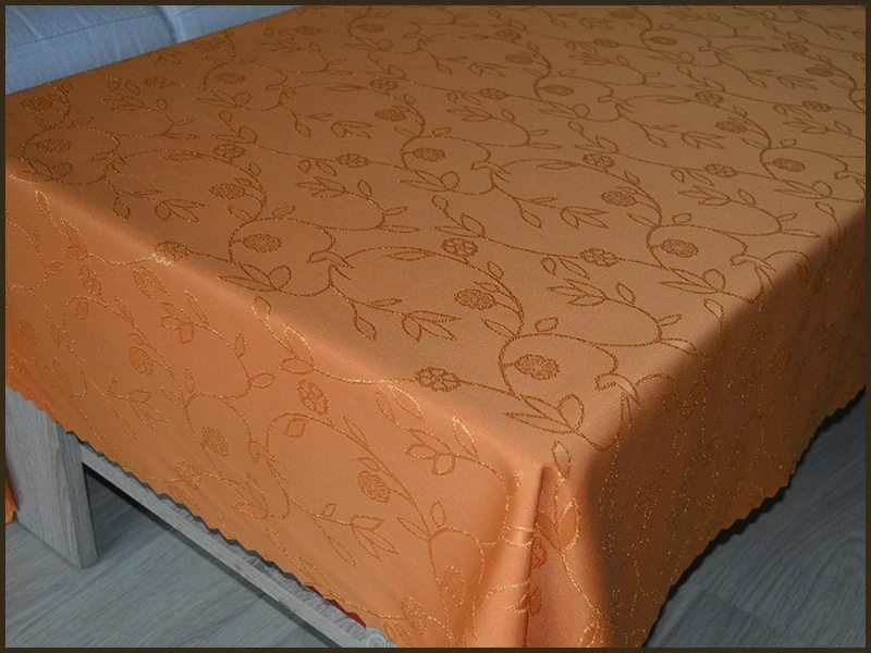 Ubrus vzor 107 – 100x100cm – oranžový